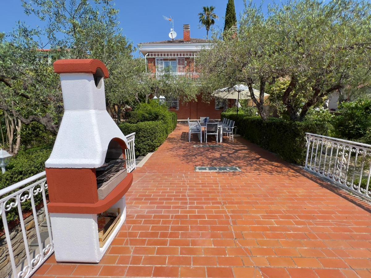 Villa La Rodina Diano Marina Eksteriør bilde
